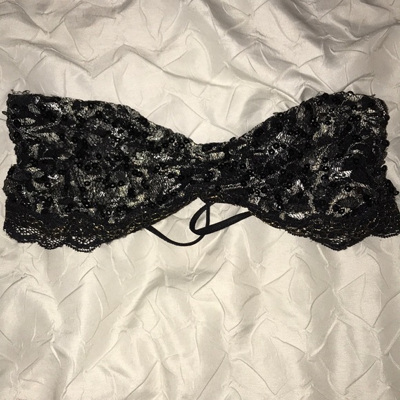 Lace cross-back bandeau - Picture 1 of 3